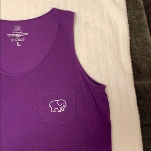 Tank top Ivory Ella shirt.